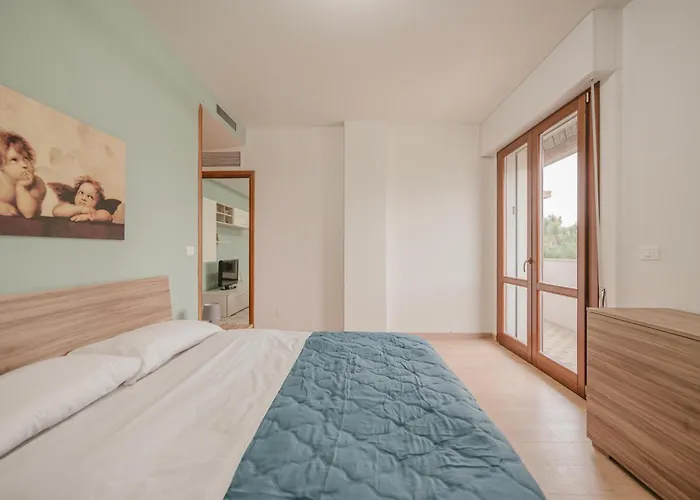 Viky Flat - 15 Min From Venice & Free Parking